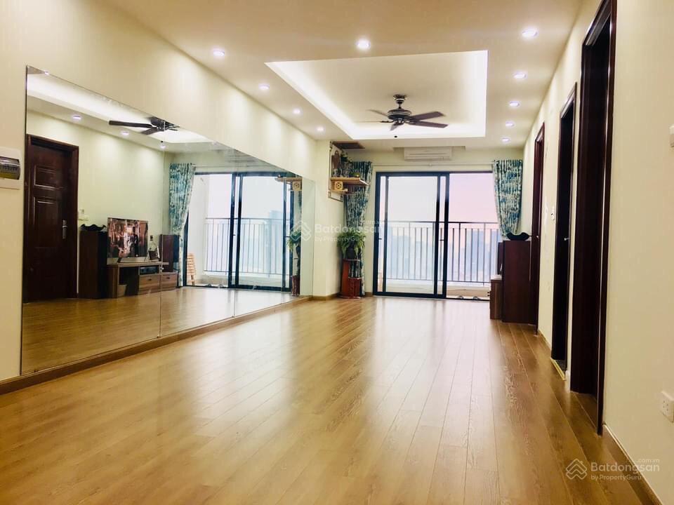 Căn 2 ngủ giá tốt hiếm có tại 219 trung kính  7,x tỷ vị trí trung tâm ko ngập nước   0906 289 ***