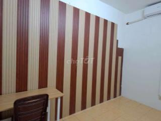 Chính chủ cho thuê phòng máy lạnh giá rẻ đg Dương Quảng Hàm giờ tự do