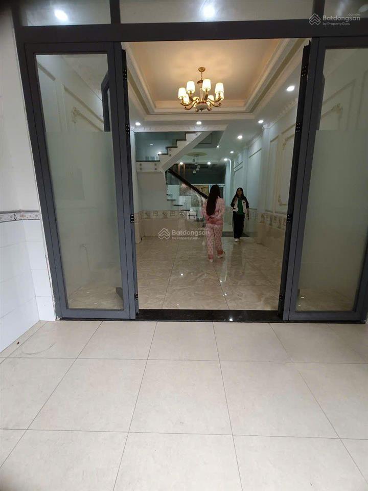 Cho thuê nhà đ/c 79 đường dc9  4x20m  4 tầng  5pn  4wc  giá rẻ