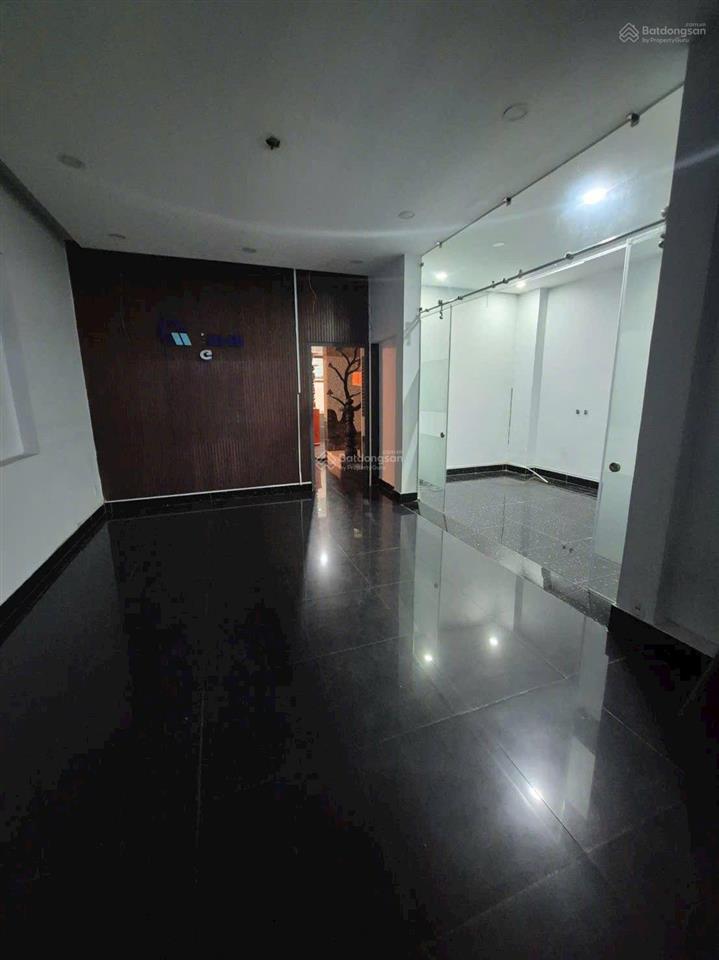 Chính chủ  nhà khu vip tây thạnh  7x18  1 lầu  3pn  3wc  giá rẻ