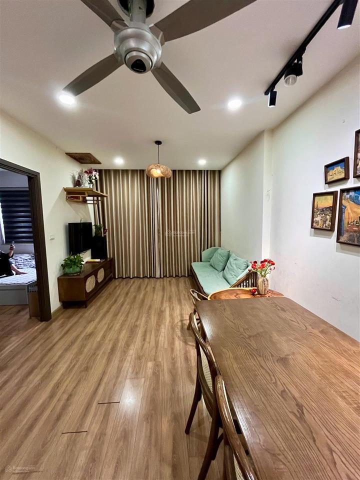 Cần tiền giá nào cũng bán !!! cắt lỗ căn 2 ngủ full đồ , nhà đẹp tại cc xuân mai complex chỉ việc ở