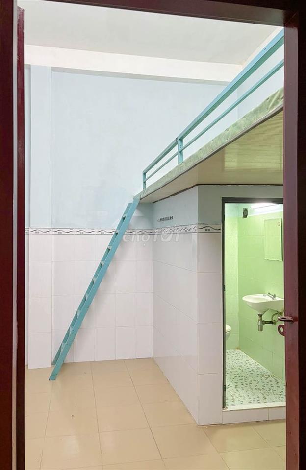 Phòng trọ Bạch Đằng 18m2 sạch đẹp, an ninh,giá tốt