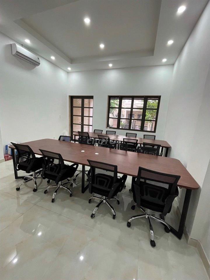Chính chủ cho thuê VP 35m2 giá 9tr/th