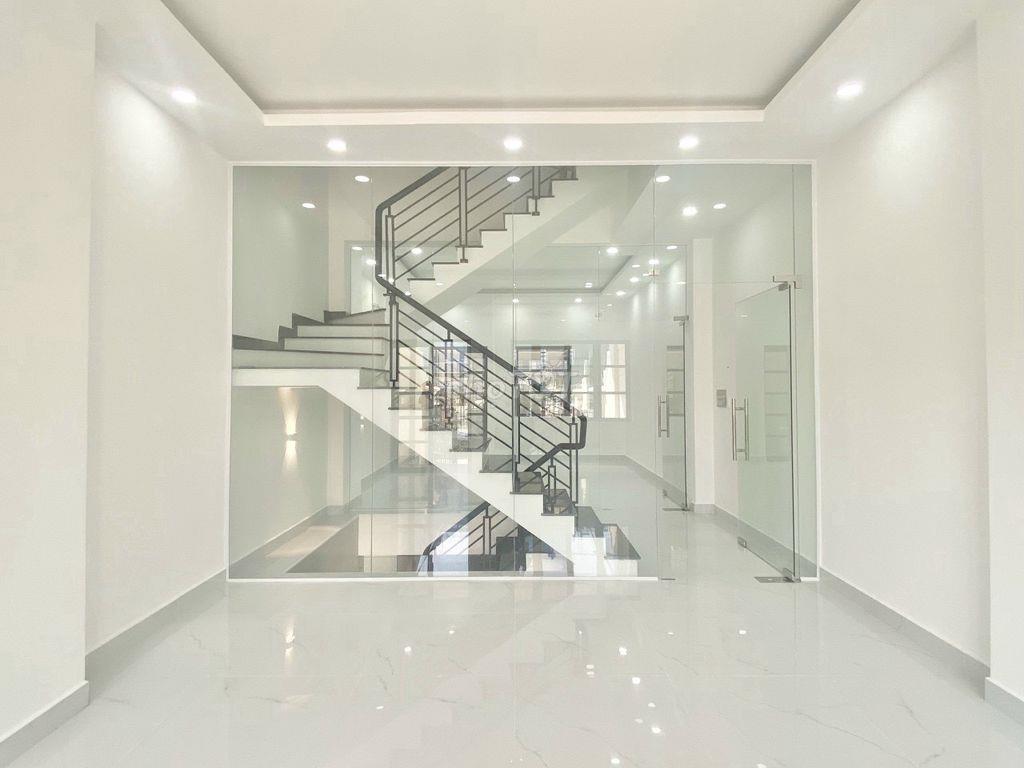 CHO THUÊ MẶT BẰNG TẦNG TRỆT CITY LAND PARK HILLS