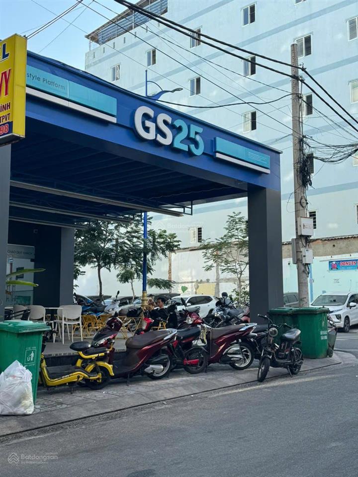Góc 2 mặt tiền 41 phó đức chính, 45 tỷ đang cho thuê gs 25, 70tr/tháng