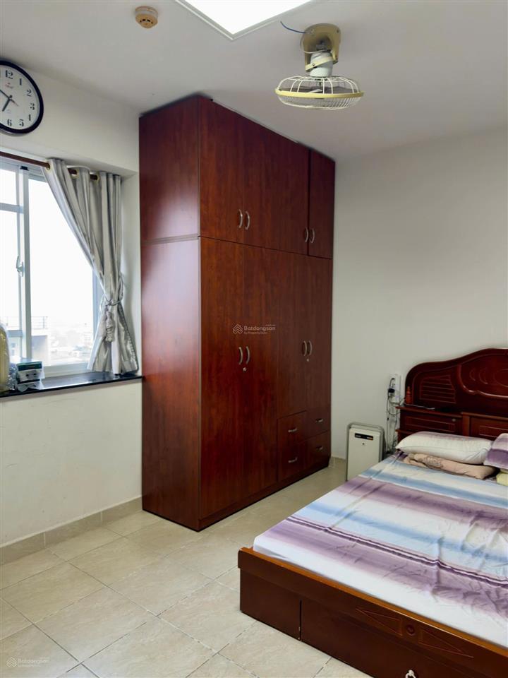 Bán căn hộ 2 phòng ngủ, 71m2, sổ hồng riêng, hỗ trợ vay bank, kdc phú lợi, có thang máy, p7q8