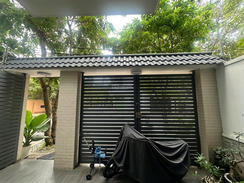 Bán nhà 6x18m, 1 trệt 2 lầu + sth, 4pn 5wc, shr hoàn công đủ, him lam ba tơ phường 7 quận 8