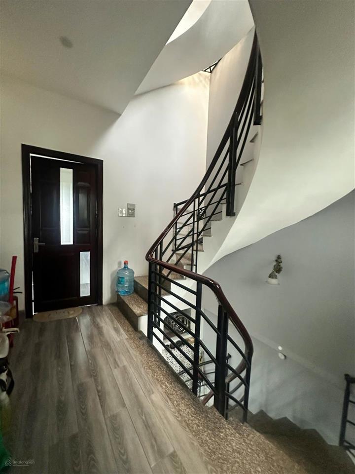 Bán nhà 6x18m, 1 trệt 2 lầu + sth, 4pn 5wc, shr hoàn công đủ, him lam ba tơ phường 7 quận 8