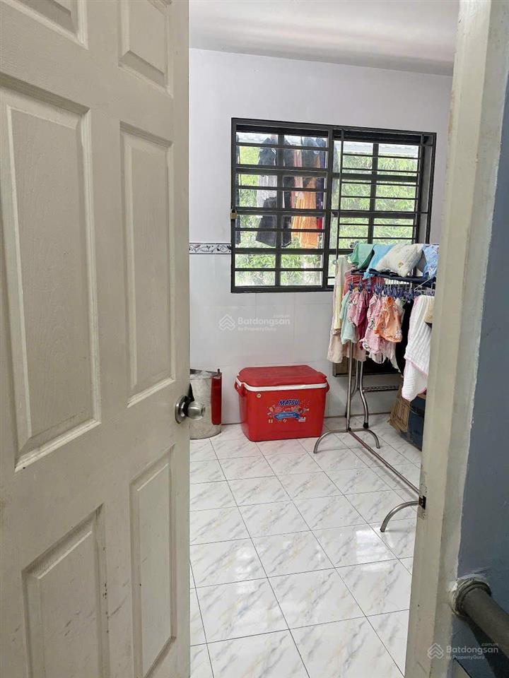 Bán shophouse chung cư phú lợi, dt 80,4m2, sổ hồng có sẵn, 1 trệt 1 lầu, 2pn 2wc, phường bình đông