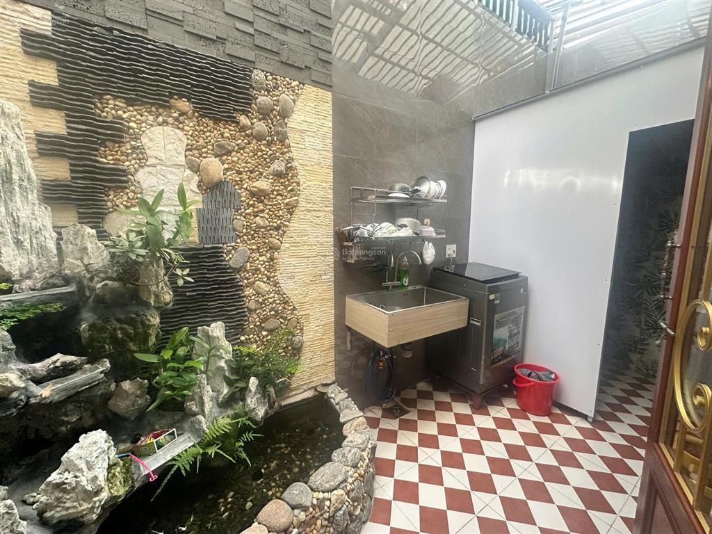 Bán nhà mặt tiền 20m trịnh quang nghị, 100m2, 4 phòng ngủ 5 wc,nội thất như hình,sổ sẵn kdc phú lợi