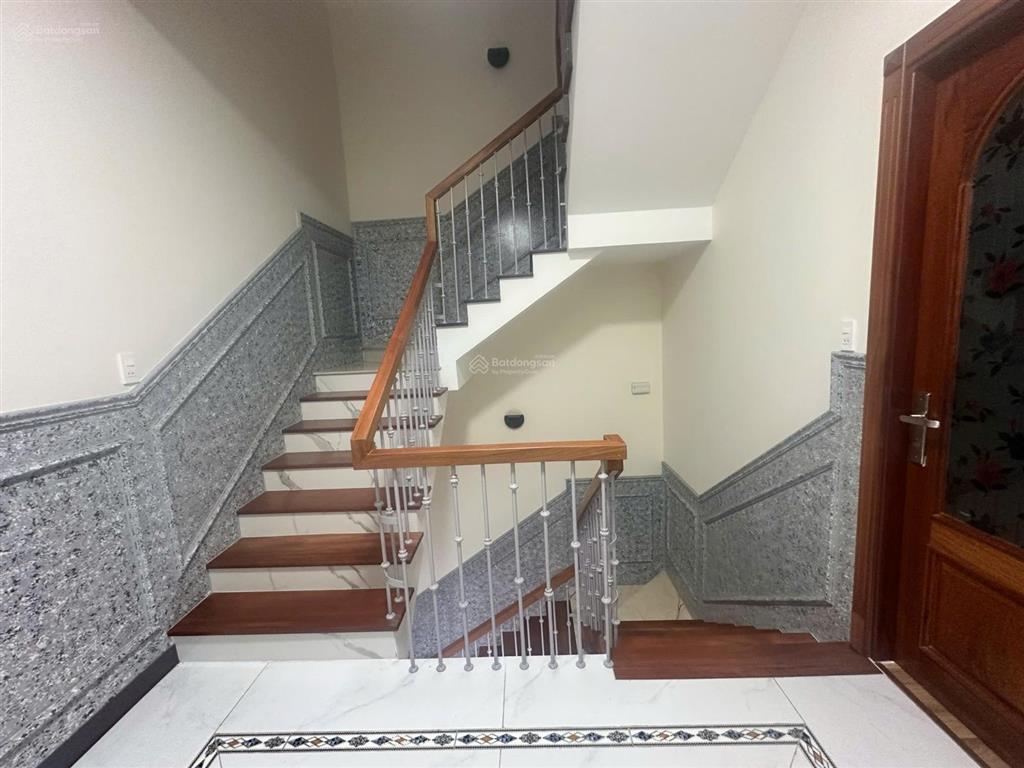 Bán nhà mặt tiền 20m trịnh quang nghị, 100m2, 4 phòng ngủ 5 wc,nội thất như hình,sổ sẵn kdc phú lợi