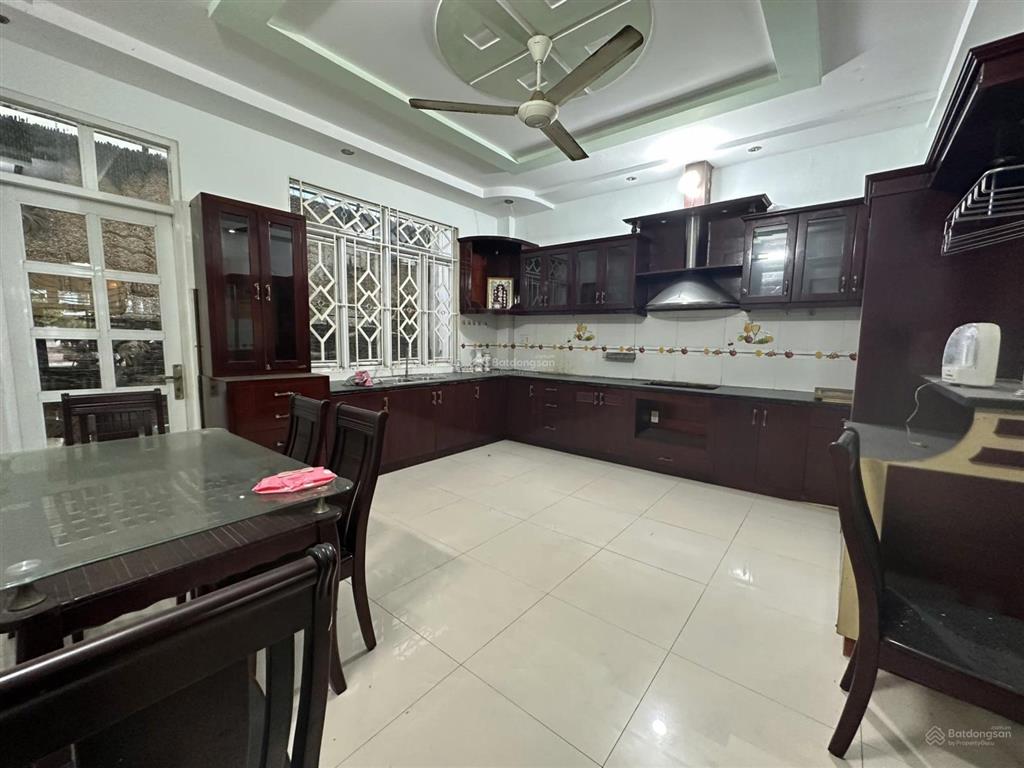 Cho thuê nhà nguyên căn, mặt tiền nội bộ kdc him lam ba tơ, 95m2, 1 trệt 2 lầu +sth, 4pn 5wc, p7q8
