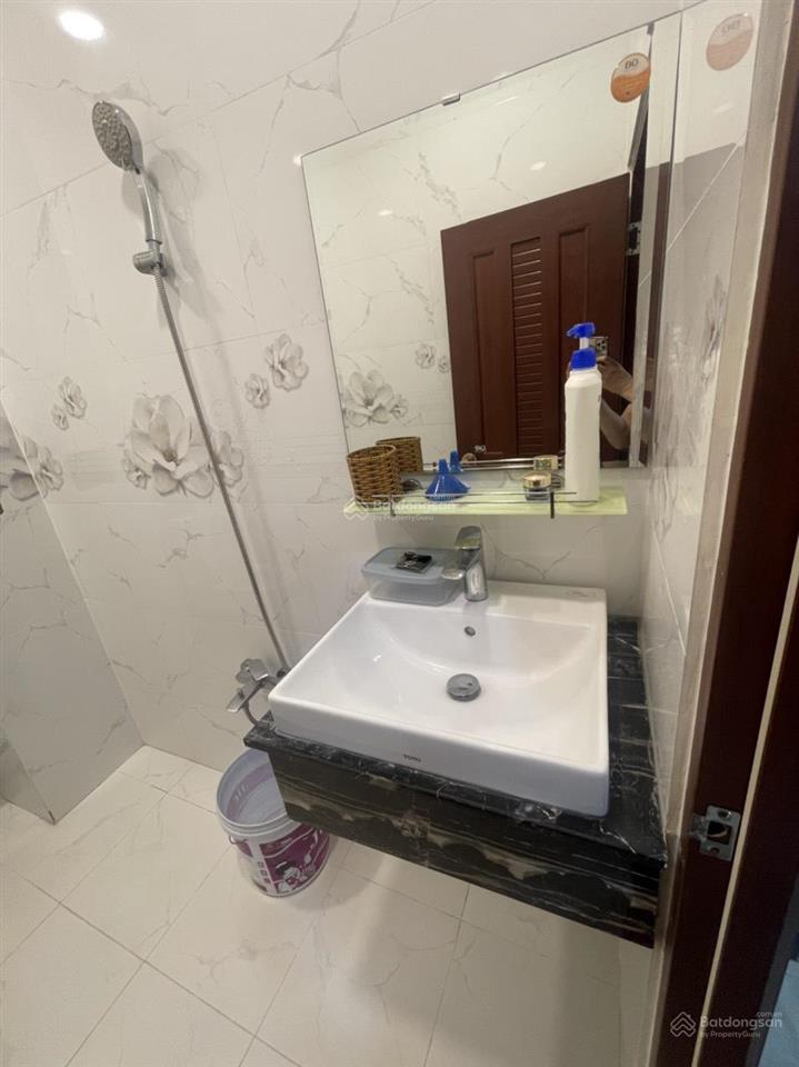 Bán nhà hẻm xe hơi, 56m2, 1 trệt 1 lửng+2 lầu có sân thượng,4pn 5wc,full nội thất,phường chánh hưng