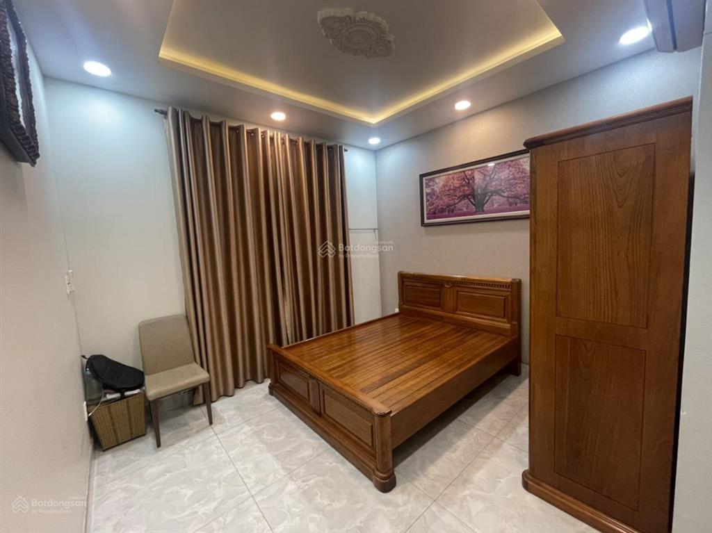 Bán nhà hẻm xe hơi, 56m2, 1 trệt 1 lửng+2 lầu có sân thượng,4pn 5wc,full nội thất,phường chánh hưng