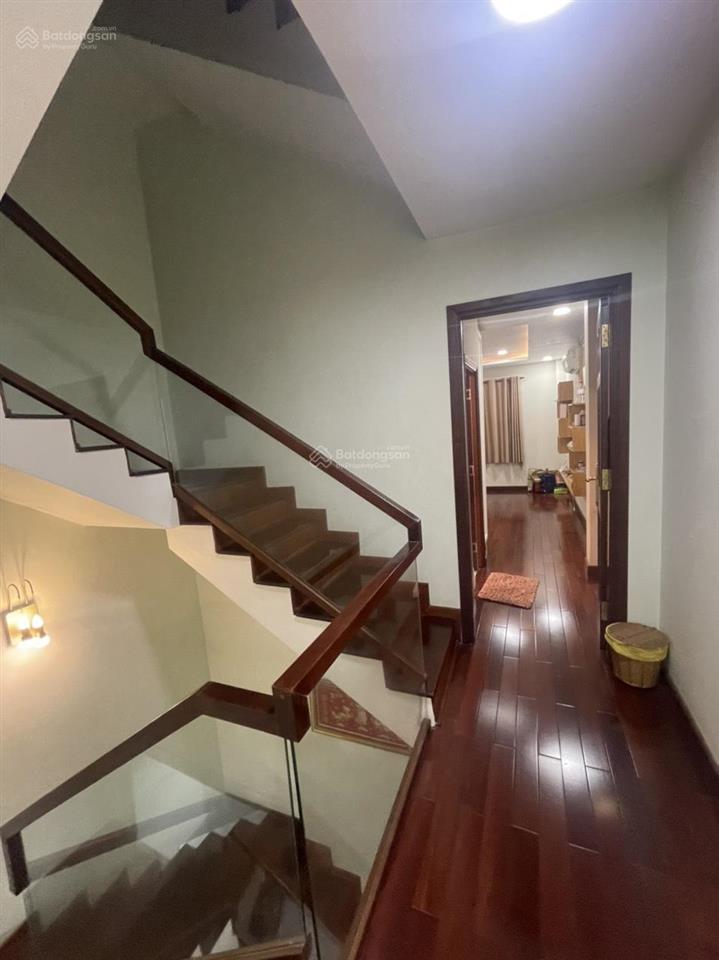Bán nhà hẻm xe hơi, 56m2, 1 trệt 1 lửng+2 lầu có sân thượng,4pn 5wc,full nội thất,phường chánh hưng