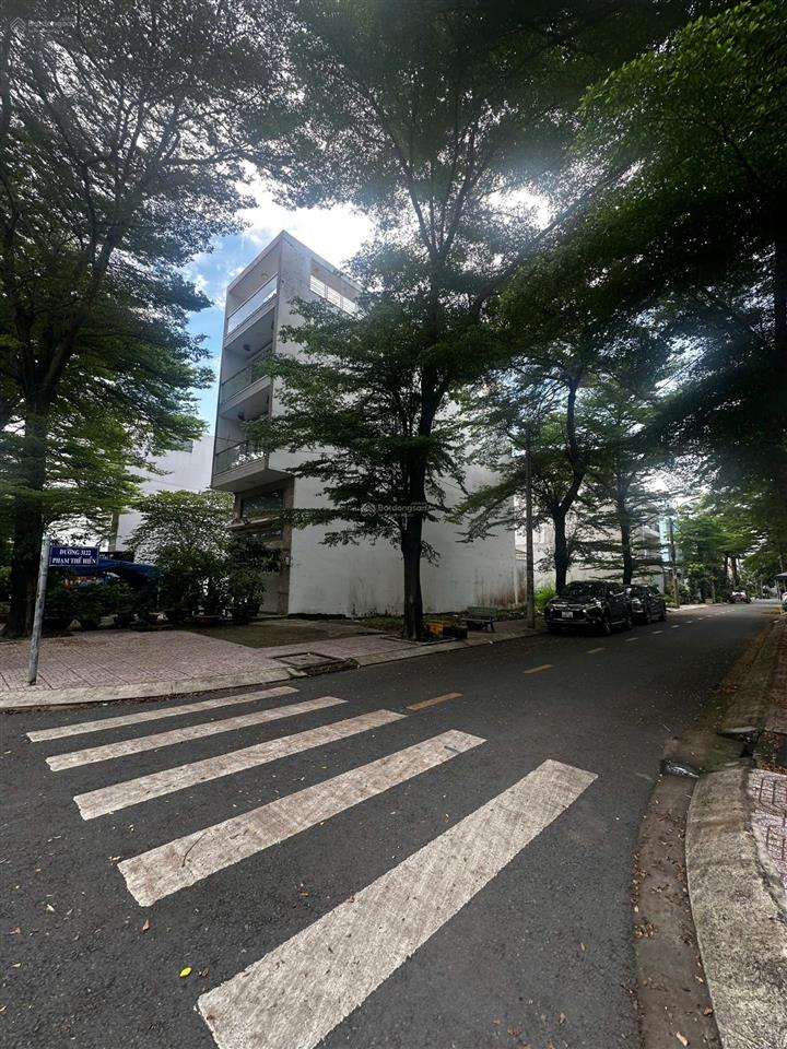 Bán nhà cấp 4, 5x20 (100m2) thiết kế hiện đại, phong cách sân vườn, 2 phòng ngủ, 1 wc, phú lợi p7q8