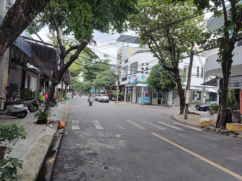 Chính chủ cần Bán nhà MT Nguyễn Thị Thập + đất MT Mê Linh 