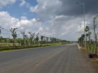 Mặt tiền đường song trang ngay trước cổng sân bay long thành phù hợp xây khách sạn kinh doanh