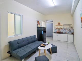 Căn hộ 2pn free 4 xe full nội thất ngay bắc hải, công viên lê thị riêng giá tốt chỉ 8tr