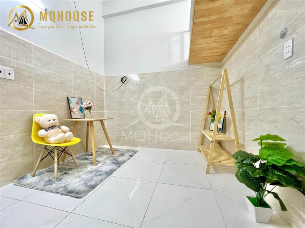Phòng gác cao 1m7 không đụng đầu, full nội thất ngay vòng xoay lê đại hành, đh bách khoa, huflit