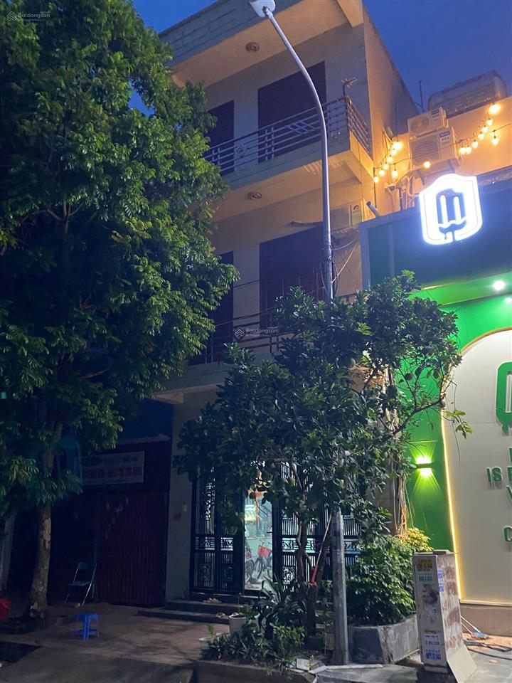 Cho thuê nhà mặt phố nguyễn kỳ phùng, 12 triệu vnd, 270 m2, đẹp, nhiều tiện ích