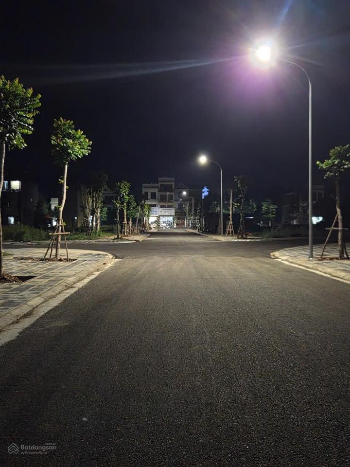 Bán đất mặt đường trung tâm dự án chũ center park