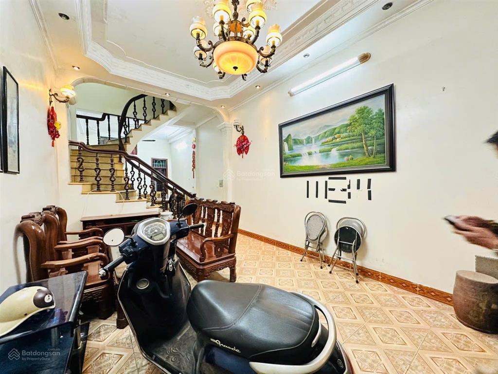 Cho thuê nhà riêng phố quan nhân, phường nhân chính, quận thanh xuân, hà nội