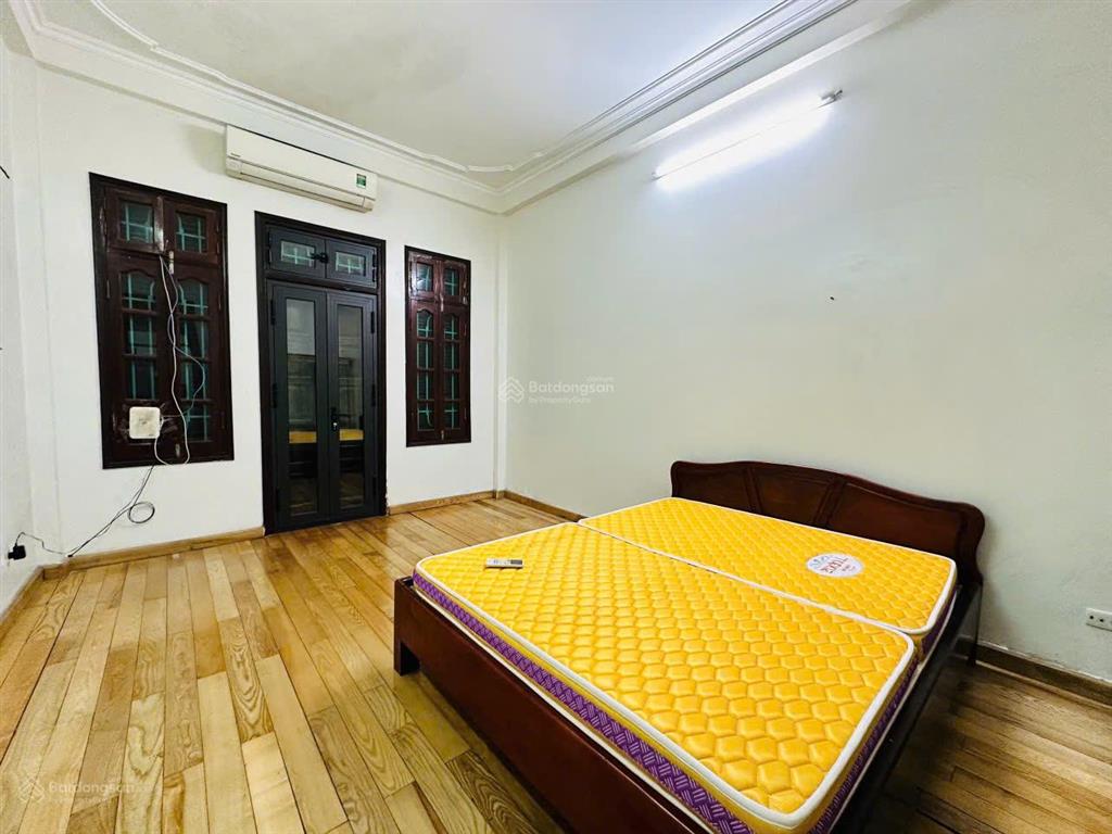 Cho thuê nhà riêng phố quan nhân, phường nhân chính, quận thanh xuân, hà nội