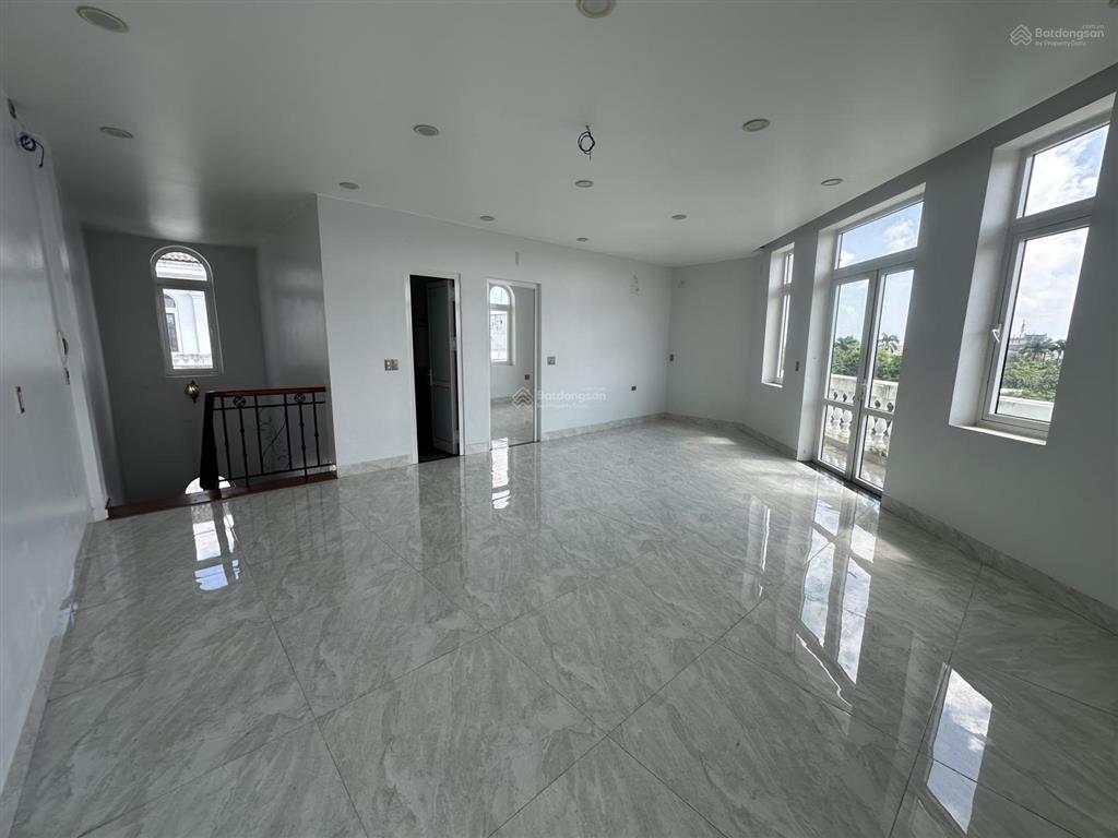 Bán nhà lô góc 4 tầng kđt phú mỹ an, huế 216m2, tổng sàn 385m2