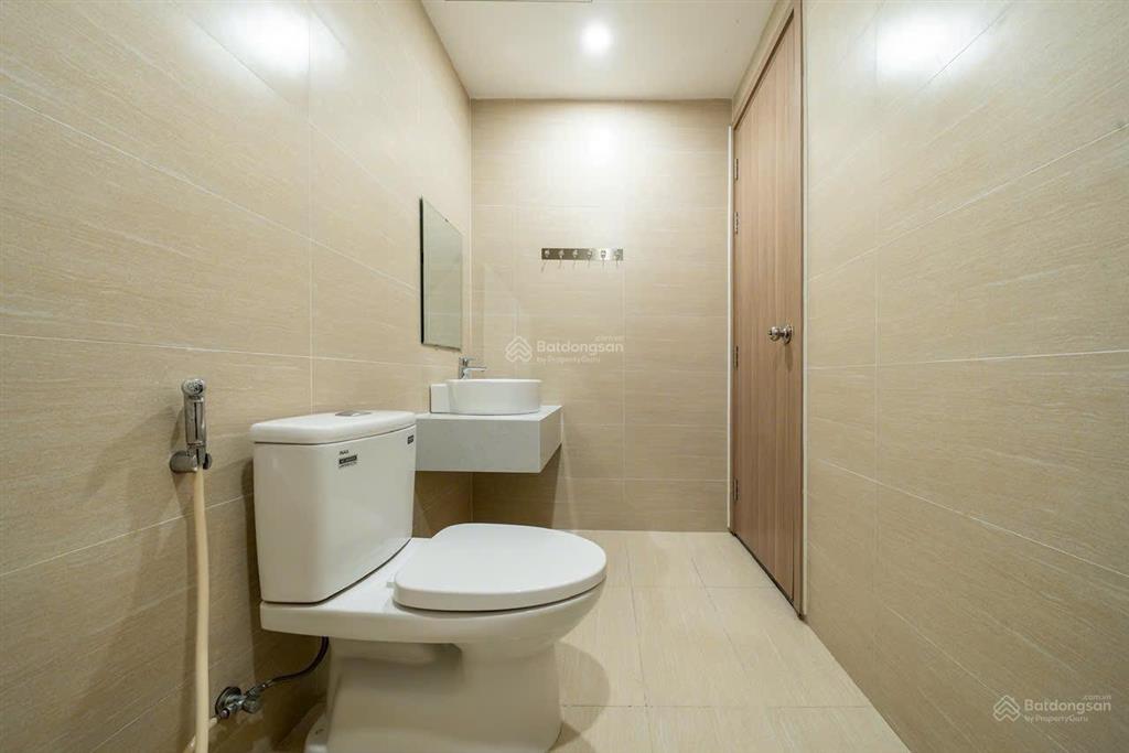 Bán căn hộ nera garden 66,09m2 full nội thất, view phú mỹ an hướng nam, giá 2,4x tỷ