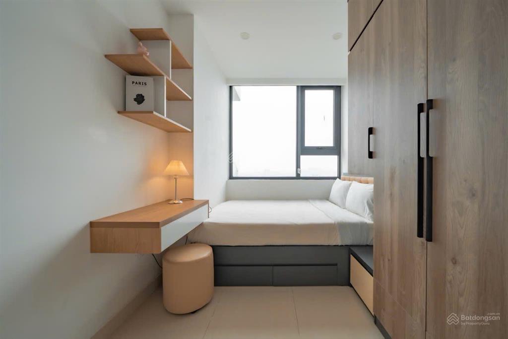 Bán căn hộ nera garden 66,09m2 full nội thất, view phú mỹ an hướng nam, giá 2,4x tỷ
