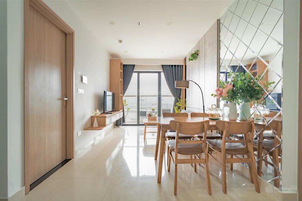 Bán căn hộ nera garden 66,09m2 full nội thất, view phú mỹ an hướng nam, giá 2,4x tỷ