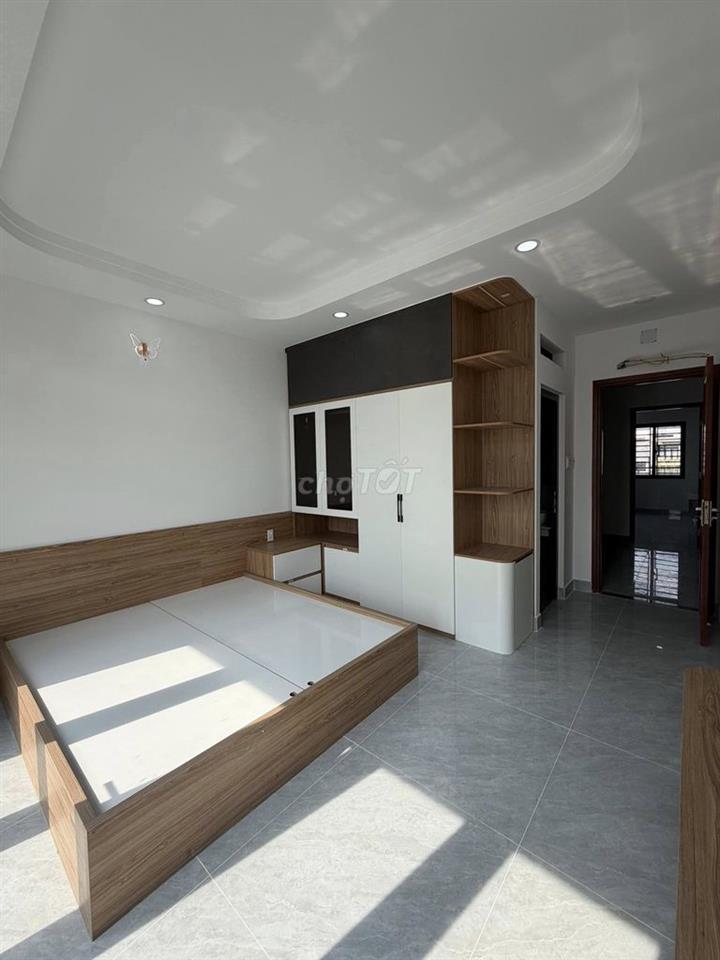 NHÀ PHỐ HIỆN ĐẠI - FULL NỘI THẤT CAO CẤP