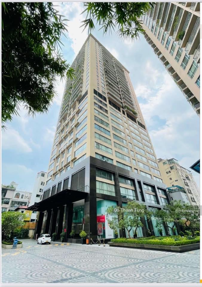Chuyển nhượng khối đế văn phòng hạng a 11 tầng rox tower 88 láng hạ, đống đa, hà nội. giá 580 tỷ
