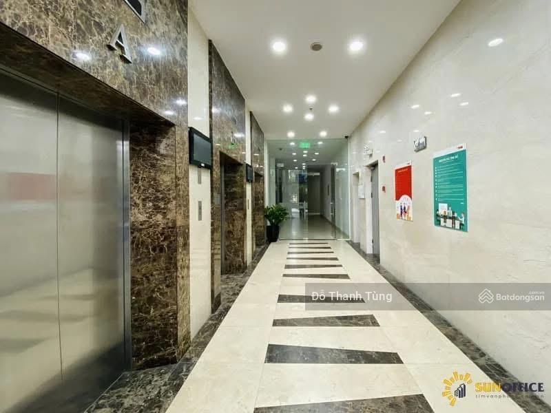 Chuyển nhượng khối đế văn phòng hạng a 11 tầng rox tower 88 láng hạ, đống đa, hà nội. giá 580 tỷ