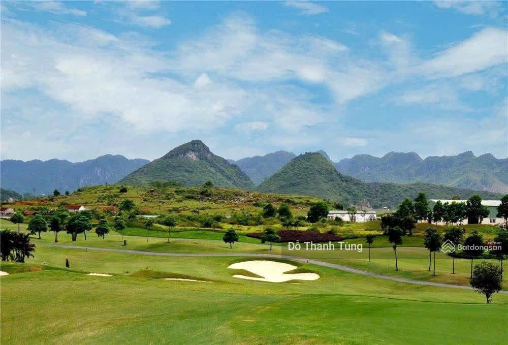 Chuyển nhượng sân golf đẹp nhất tại ninh bình. 36 lỗ tiêu chuẩn quốc tế, giá chuyển nhượng 2000 tỷ