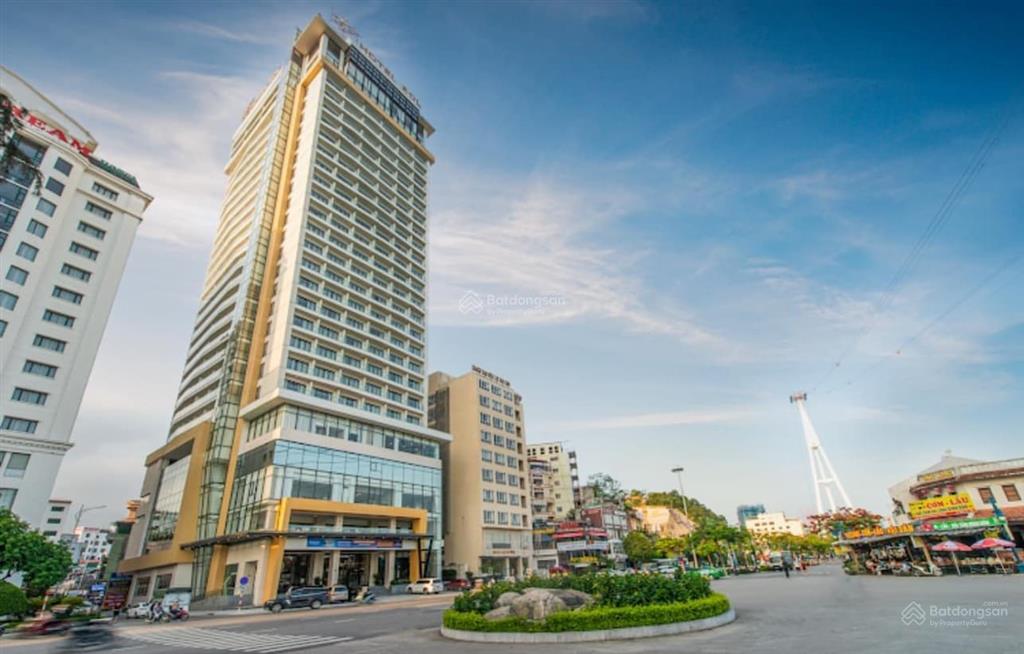 Chuyển nhượng khách sạn 5* khu du lịch bãi cháy, hạ long. dòng tiền siêu khủng, thủ phủ du lịch