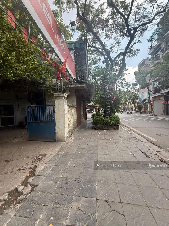 Chuyển nhượng dự án khách sạn 5* vị trí đẹp trung tâm quận ba đình. dành cho nhà đầu tư thứ cấp