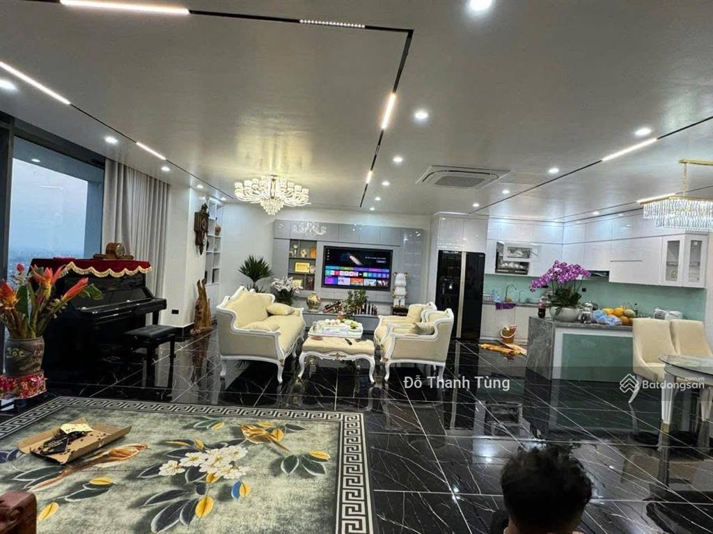 Bán căn duplex lô góc đẹp tòa rainbow hà đông. diện tích 410m2, tặng full nội thất. giá 21 tỷ có tl