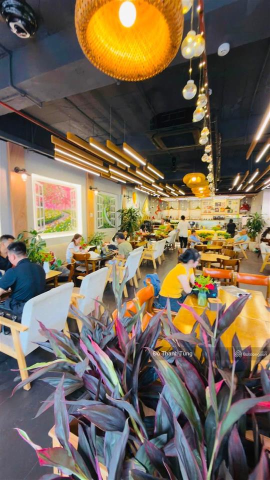 Bán kiot chân đế tầng 1 toà rice city, mặt đường bùi quốc khái. vị trí siêu đẹp, kinh doanh đỉnh