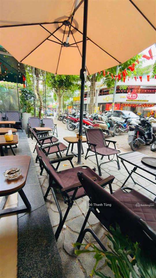Bán kiot chân đế tầng 1 toà rice city, mặt đường bùi quốc khái. vị trí siêu đẹp, kinh doanh đỉnh