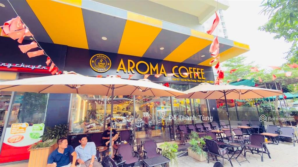 Bán kiot chân đế tầng 1 toà rice city, mặt đường bùi quốc khái. vị trí siêu đẹp, kinh doanh đỉnh