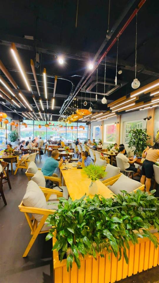 Bán kiot chân đế tầng 1 toà rice city, mặt đường bùi quốc khái. vị trí siêu đẹp, kinh doanh đỉnh