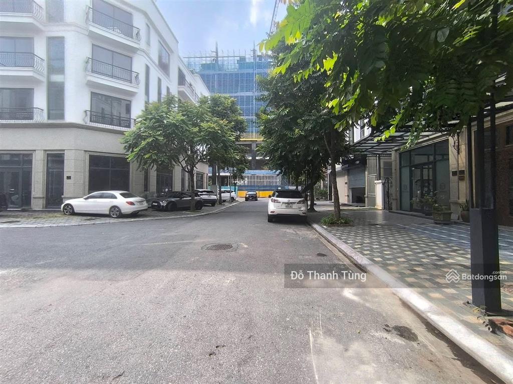 Chủ cần vốn cần bán gấp nhà liền kề the diamond point, nguyễn lam, long biên. giá 56,7 tỷ có tl
