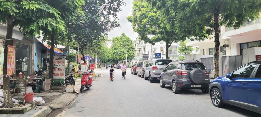 Cho thuê nhà 50m2x3tầng, thang máy, 15tr, hà đông, 0888 516 ***