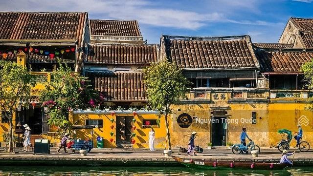 Cho thuê nhà mặt tiền trong phố cổ hội an. diện tích 180m2. thích hợp để kinh doanh