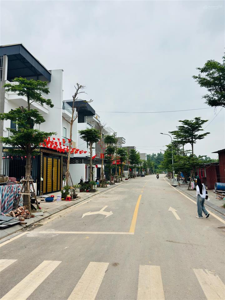 Bán lô đất nền trung tâm kđt mới hữu lũng, 100m2 view công viên siêu đẹp, gần kcn vsip lạng sơn