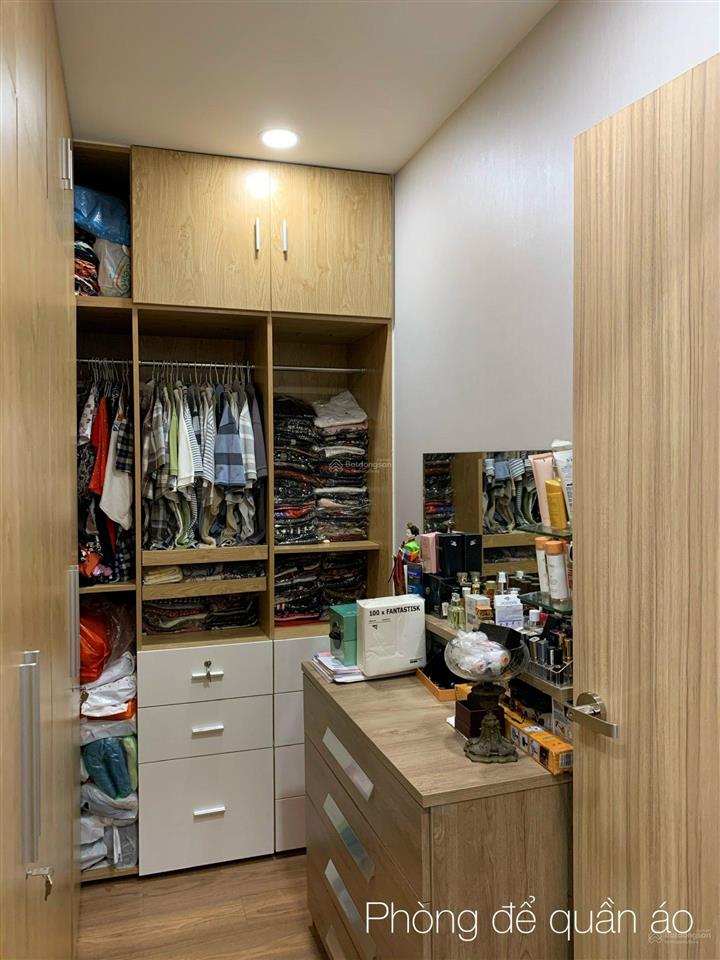 Bán ch kingston,80m,2pn, 2wc, full nội thất , sổ hồng đầy đủ giá 8,5 tỷ.cho thuê 18 tr