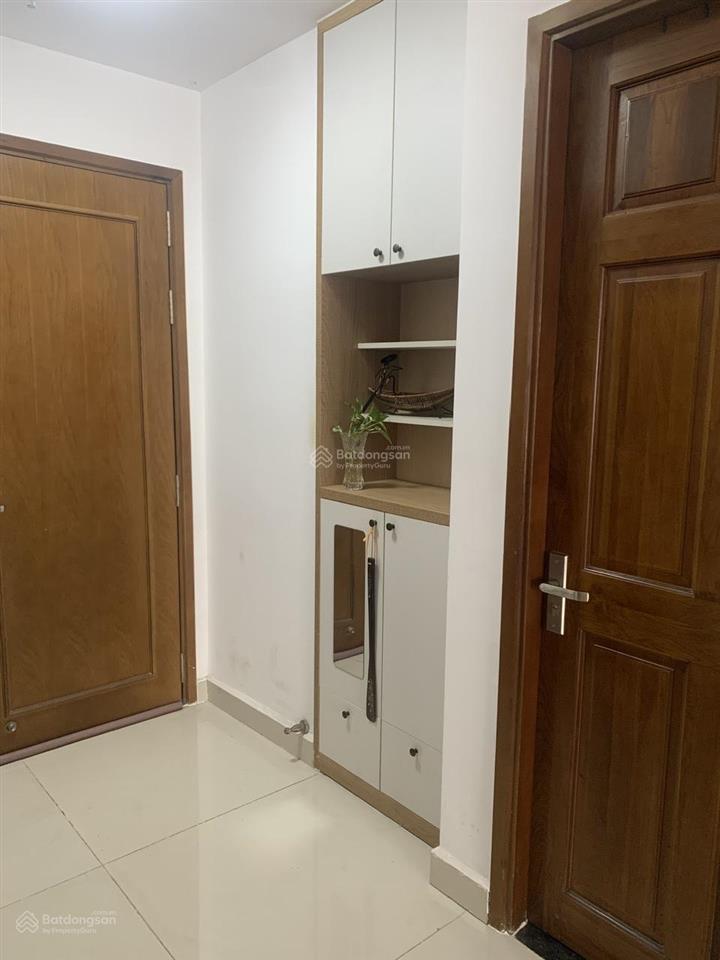 Bán ch sky center 2pn, 2wc,dt 75m,đầy đủ nội thất giá 6 tỷ.cho thuê giá 16tr