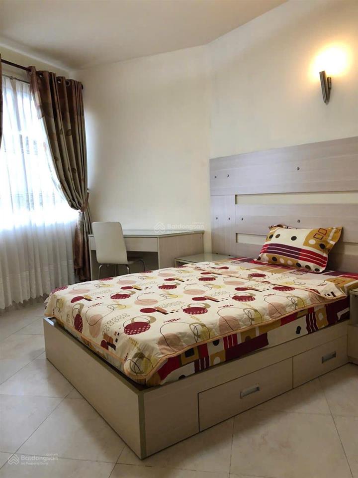 Cần cho thuê gấp căn hộ hùng vương plaza q5, 128m2, 2pn, 3wc, đầy đủ nội thất giá 20 tr